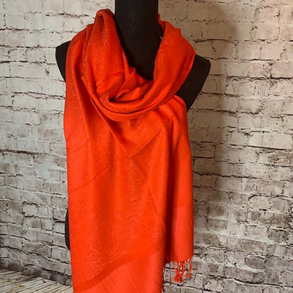 Pashmina - Picture 10 of 11